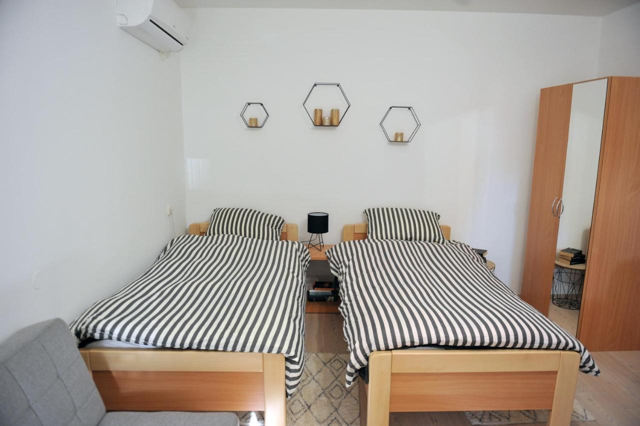Studio Apartman Bandb Ðakovo Zewnętrze zdjęcie