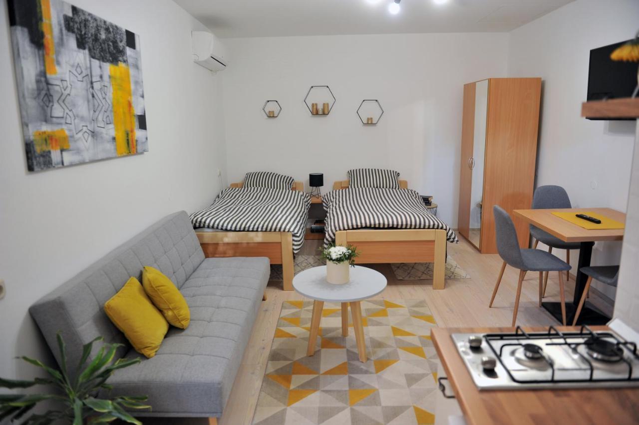 Studio Apartman Bandb Ðakovo Zewnętrze zdjęcie